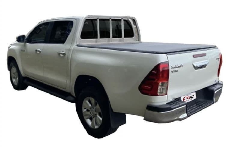 Zabudowa paki roleta na pakę Toyota Hilux DLX z kratką