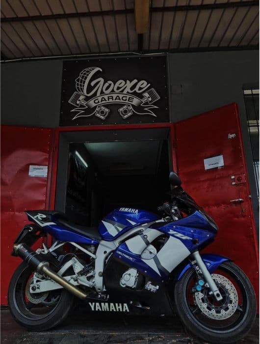 Yamaha R6 RJ03 2002 – świeżo po dużym serwisie, gotowa do jazdy