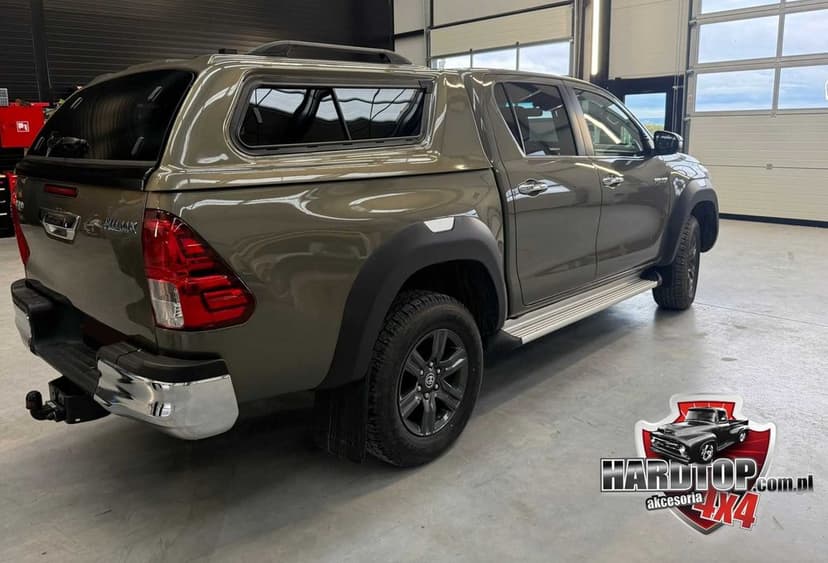 Zabudowa Paki PREMIUM HARDTOP (Szyby Przesuwne) TOYOTA HILUX 2015+ 4x4