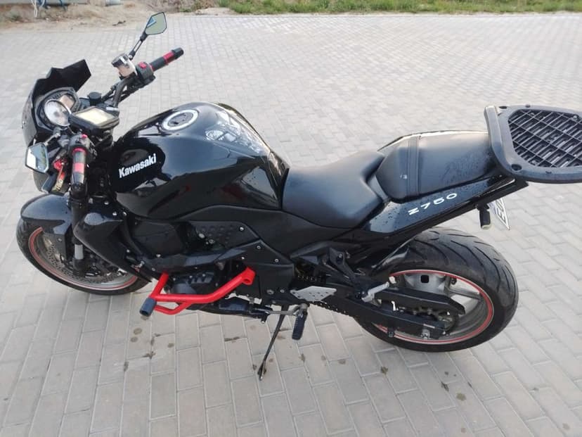 Kawasaki z750 rok 2011