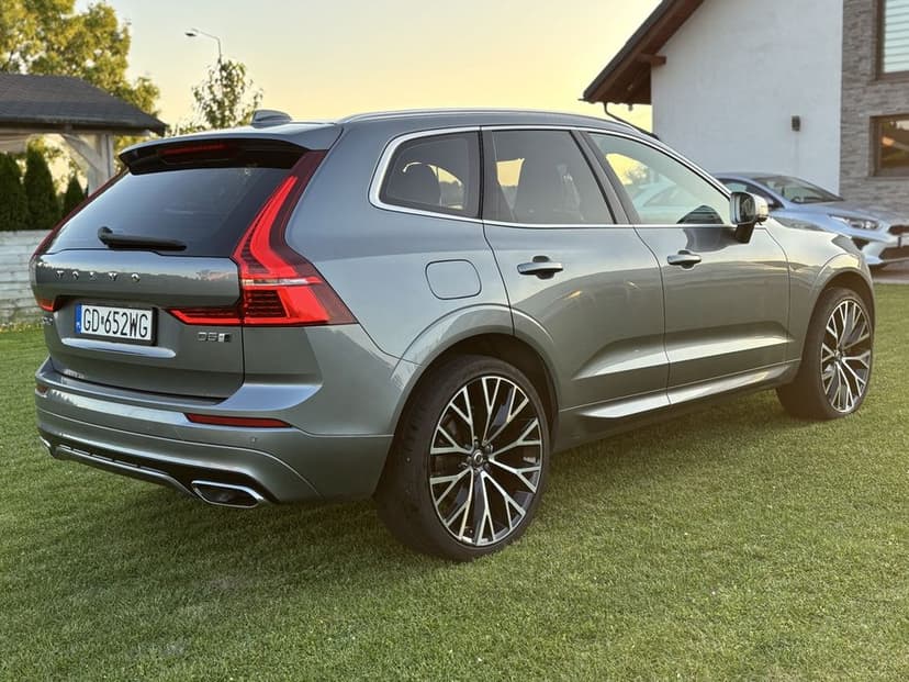 Volvo XC60 II r design D5 AWD 235KM 2018 brutto fv