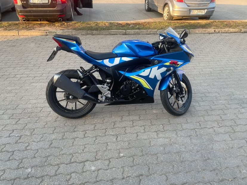 Suzuki GSX-R125 Niski przebieg długie opłaty