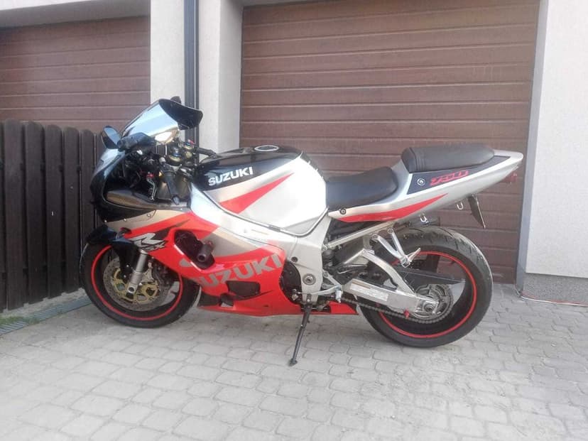 Suzuki GSX-R 750 k1 (k2 k3)