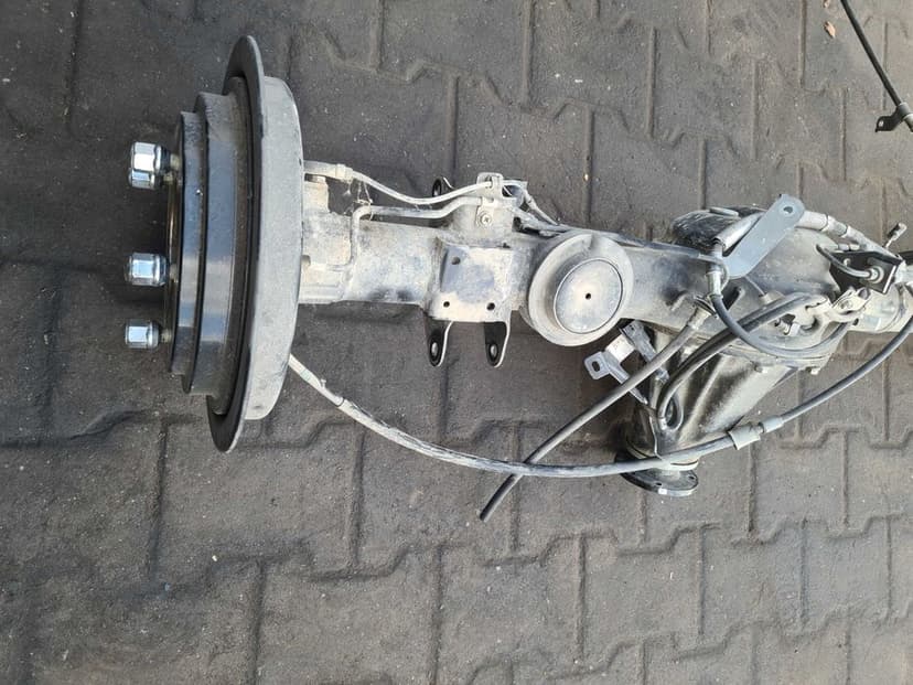 Suzuki Jimny IV 1.5 22r most tylny W15R niskie km