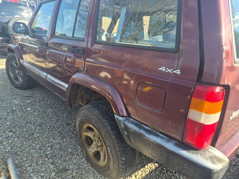 Jeep Cherokee XJ polift 01r Anglik cały na części