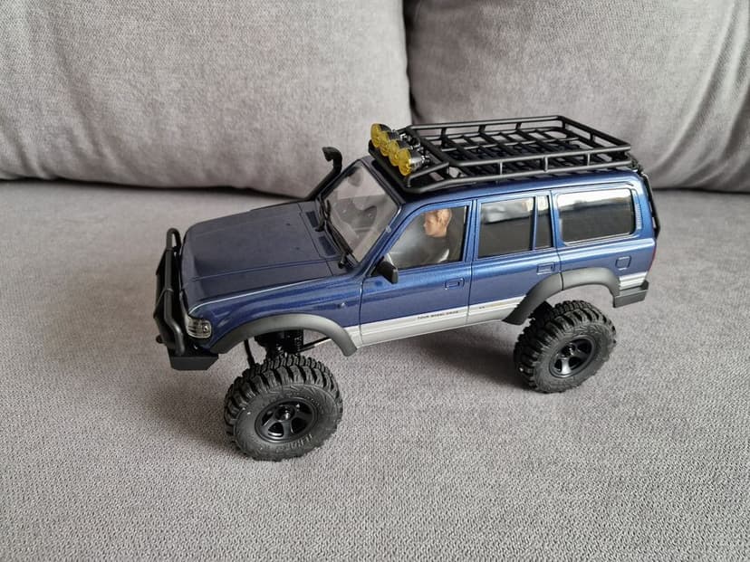 Nowy Model RC FMS FCX18 LC80 Toyota Land Cruiser V2