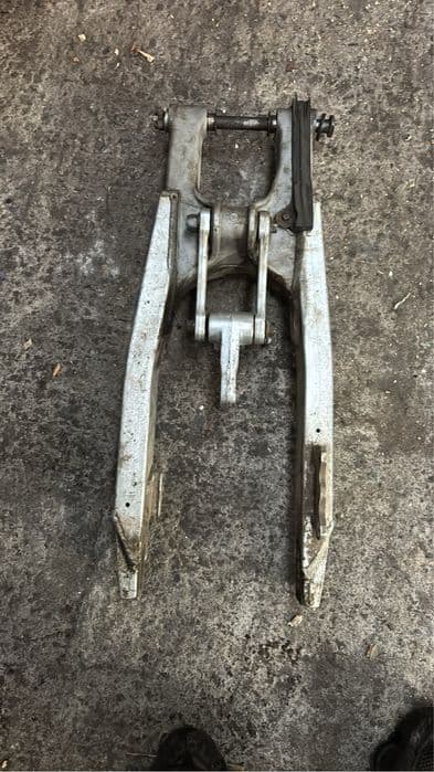 Suzuki rm 250 silnik lagi wal cylinder glowica skrzynia kartery zacisk