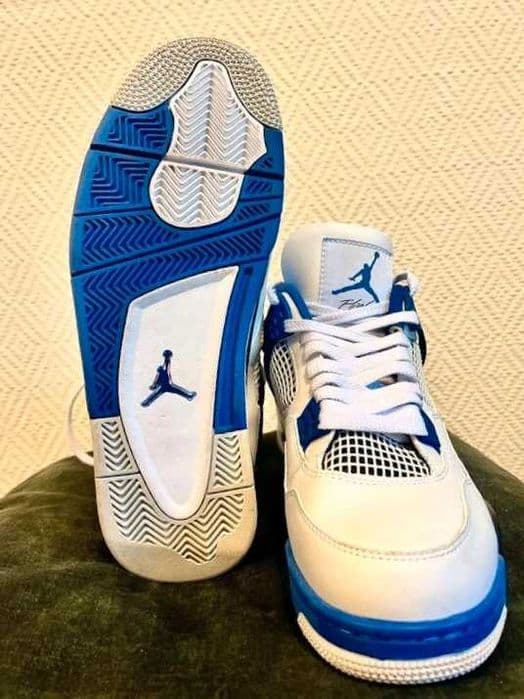 Buty sportowe Jordan_4_retro_Motorsports R.40