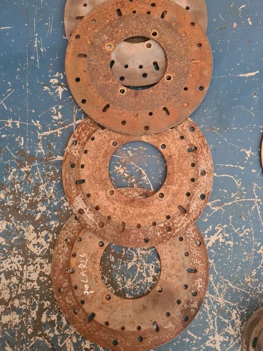 Tarcza hamulcowa przod  polaris sportsman magnum