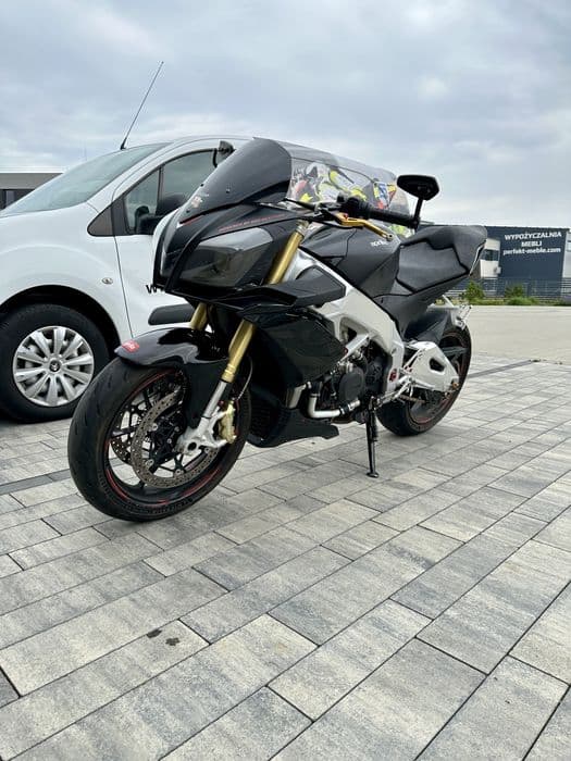 Aprilia Tuono V4R aPRC 1000 v4 prywatna dodatki serwis
