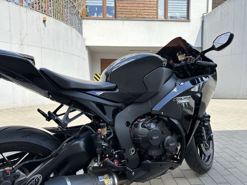 Honda CBR 1000 rr tylko 11 tys przebiegu!!!