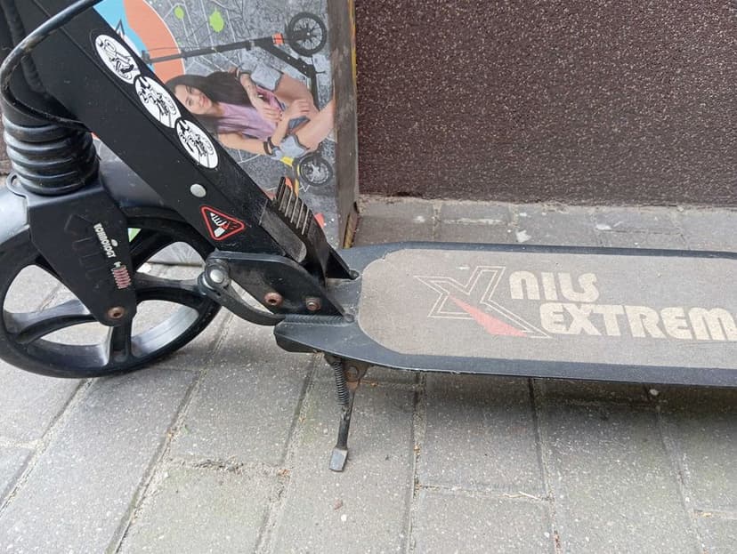 Hulajnoga Nils Extrme HA200D