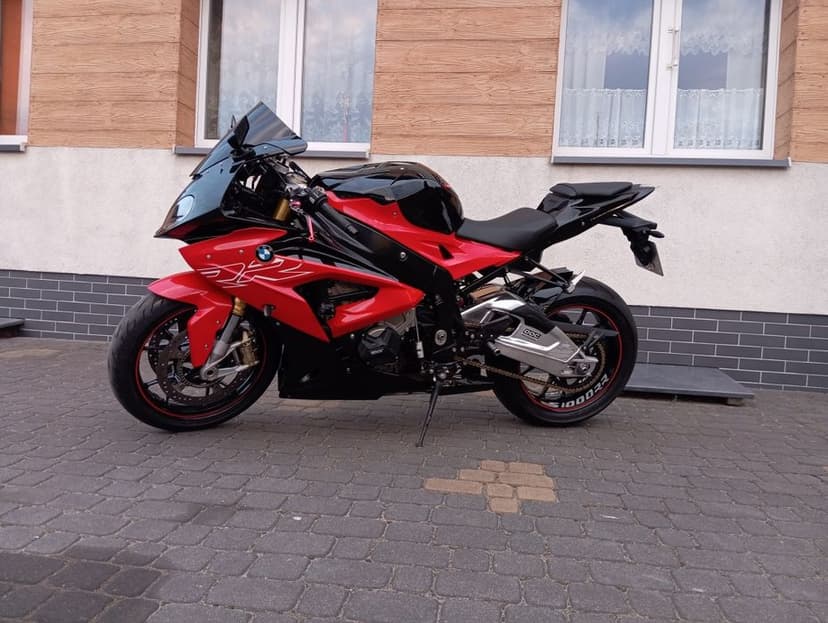 BMW s1000rr Red Black Indywidual