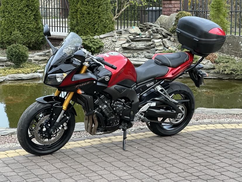 YAMAHA FZ1 FAZER Nowe Opony Kufer