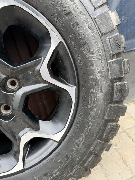 Koła Jeep Wrangler Rubicon Renegate | 5x127 ET44 | 255/75R17 | MOPAR