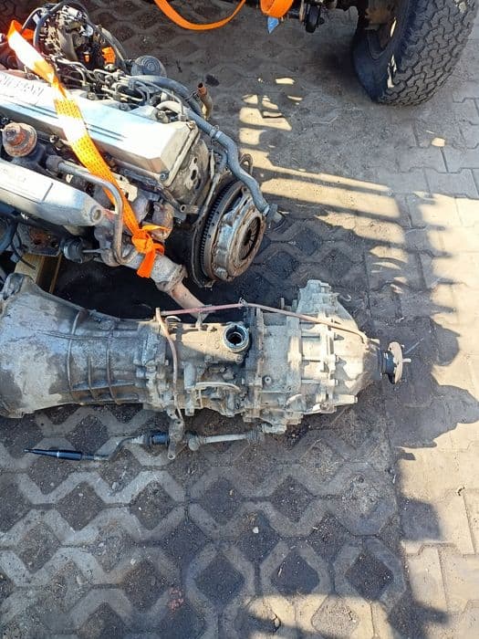 Nissan Patrol Y61 W260 RD28T 2.8 TD Skrzynia  Koła Części