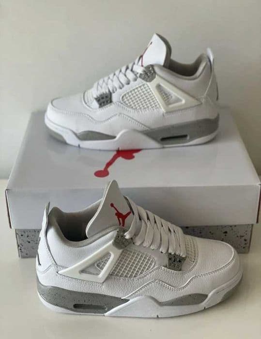 Buty sportowe Jordan_4_Retro_White_Oreo R.39