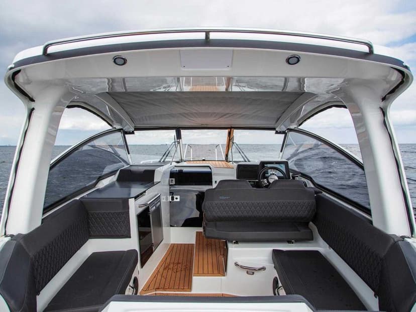 Silver Raptor Sport Top - jacht motorowy > NOWOŚĆ 2025