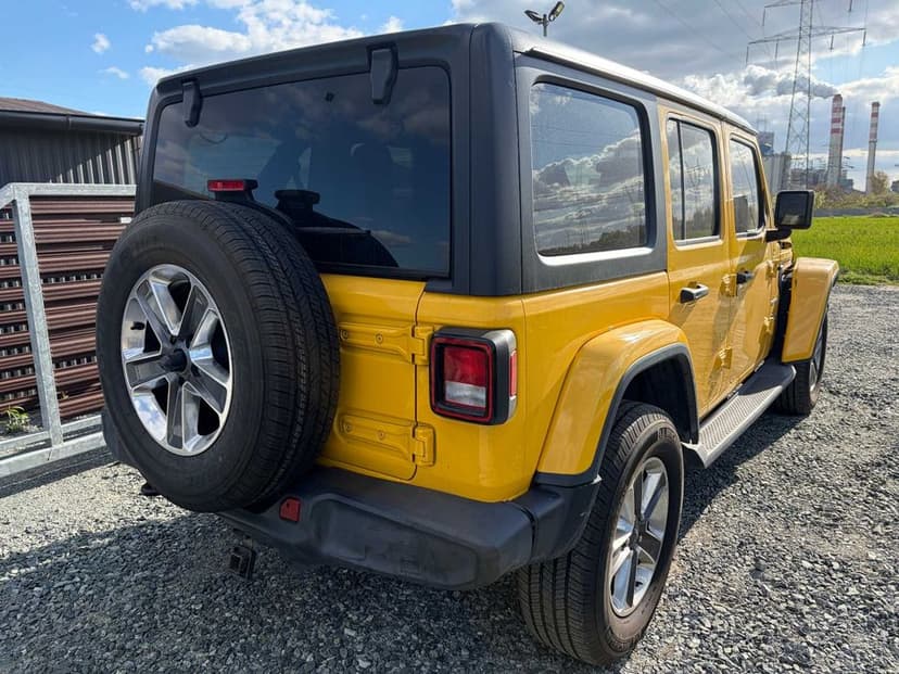 Sprzedam JEEP Wrangler Sahara 2020