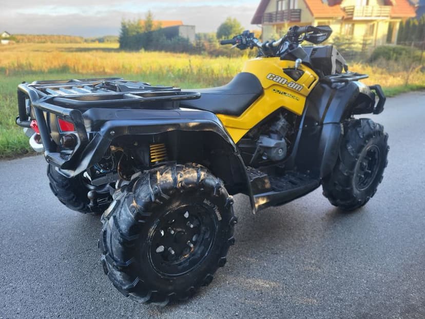 Can am outlander 800  4x4 xmr  ( nie grizzly renegade polaris kvf )
