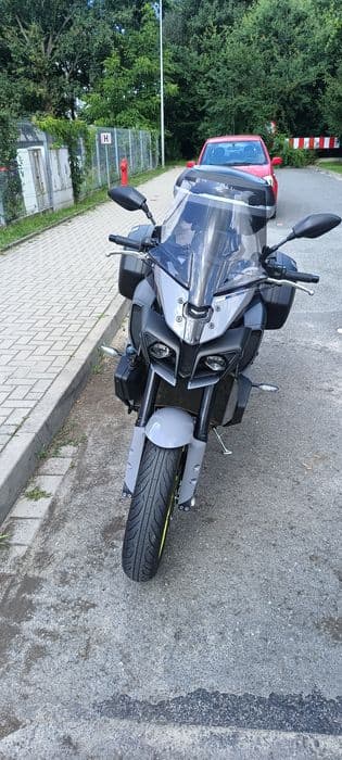Yamaha Mt10 2016r z dodatkami,  do negocjacji