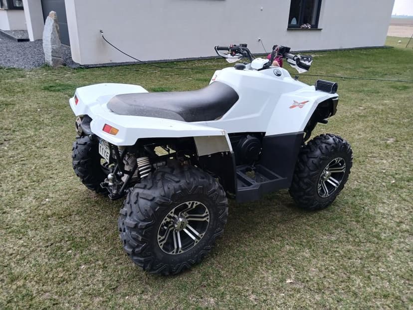 Quad 4x4 dinli masai