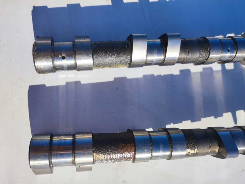 Yamaha FZ6 (2004–2009) Wałki rozrządu – komplet (ssący + wydechowy)