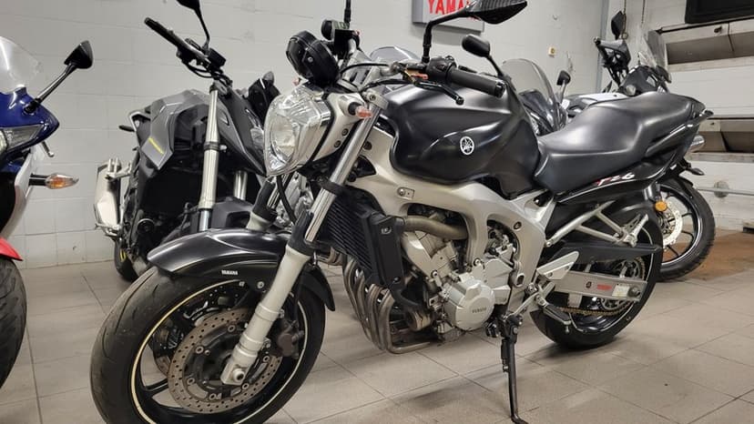 Yamaha FZ6 Wydechy Laser Filmik Dostawa pod dom Moto-Pasja