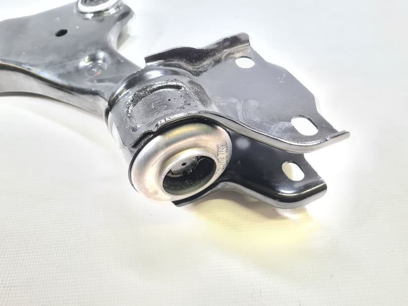 Wahacz przedni prawy Land Rover DISCOVERY SPORT AWD 15- OEM NOWY