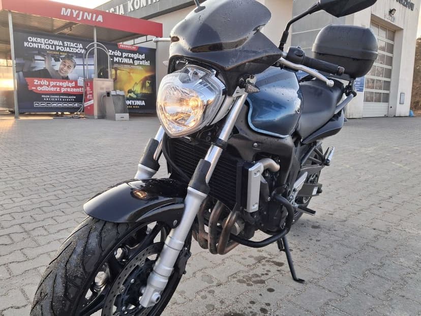 YAMAHA FZ6, 600cm3, przebieg 7600 km
