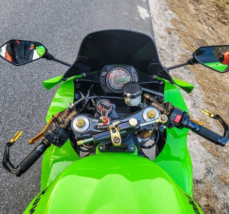 Kawasaki Ninja ZX-10R 2004 ( 1 generacja) super stan