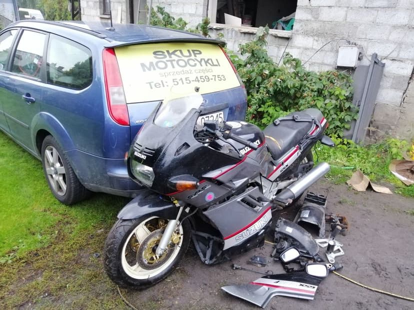 Suzuki gsxf1100 gsx 1100f 1000 gsxf części