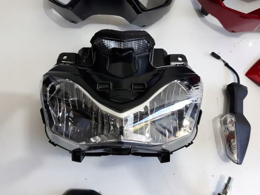 kawasaki z900 lampa czasza czacha owiewka podnóżek