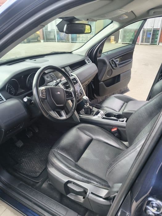 Land Rover Discovery 136 KM !