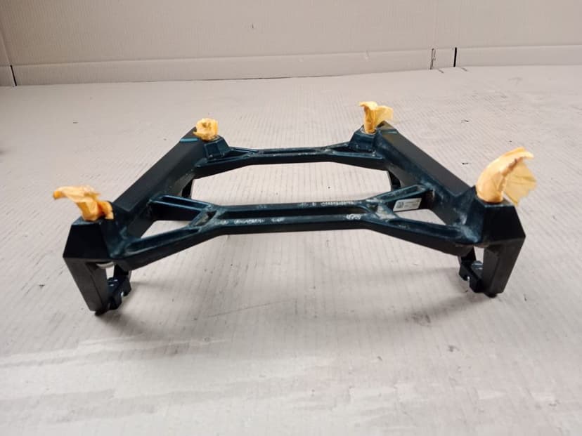 Bmw F900R K83 Bagażnik Mocowanie Kufrów Uchwyt Stelaż Tylny Tył