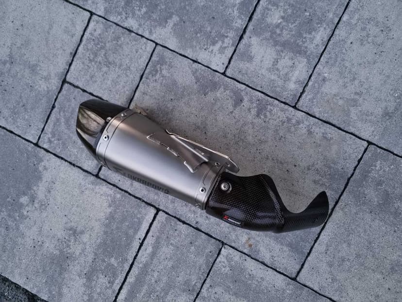 BMW S1000RR S1000 RR oraz S1000R S1000 R Tłumik Wydech Akrapovic