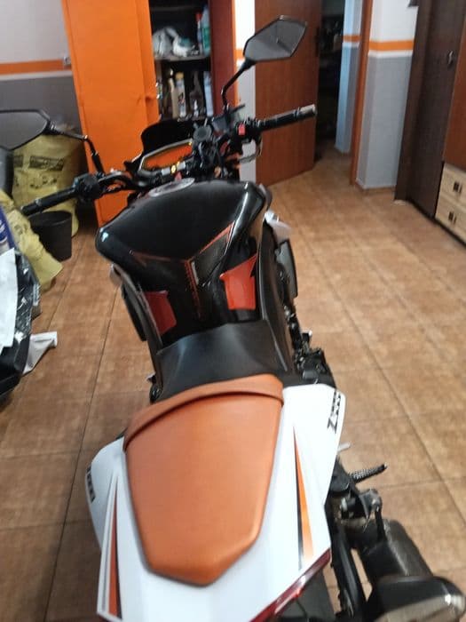 Kawasaki Z 1000  2013 rok