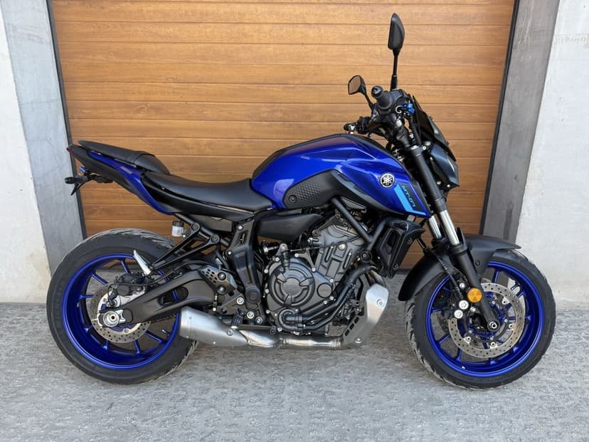 Yamaha MT07 Blue Icon A2 2024 Tablet Niemcy Zadbana Transport