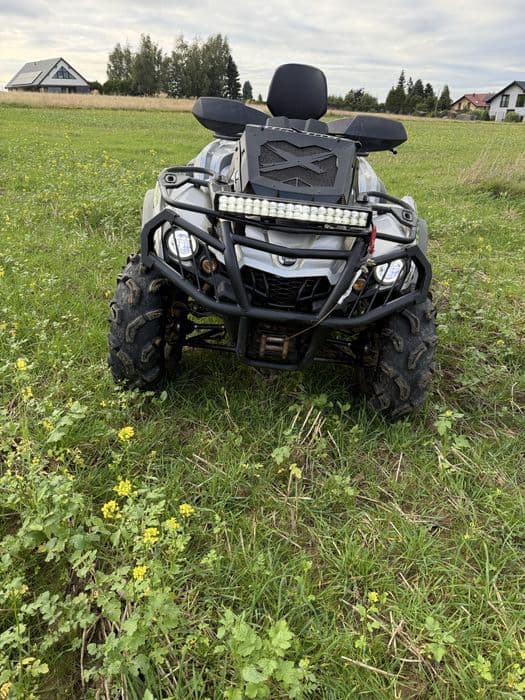 Quad can am outlander 650 4x4