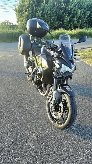 Sprzedam kawasaki Z 900 z 2021r