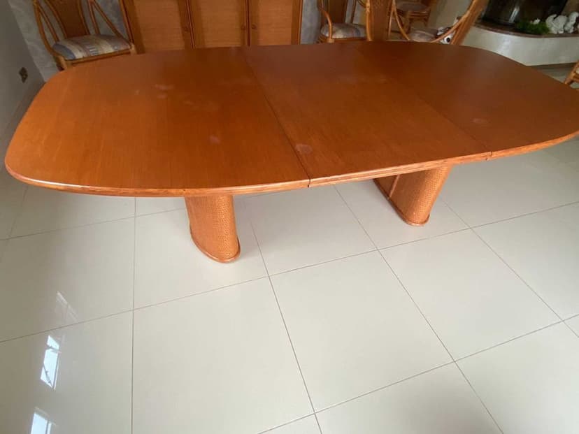 Unikatowy zestaw pięknych, klasycznych mebli ratanowych