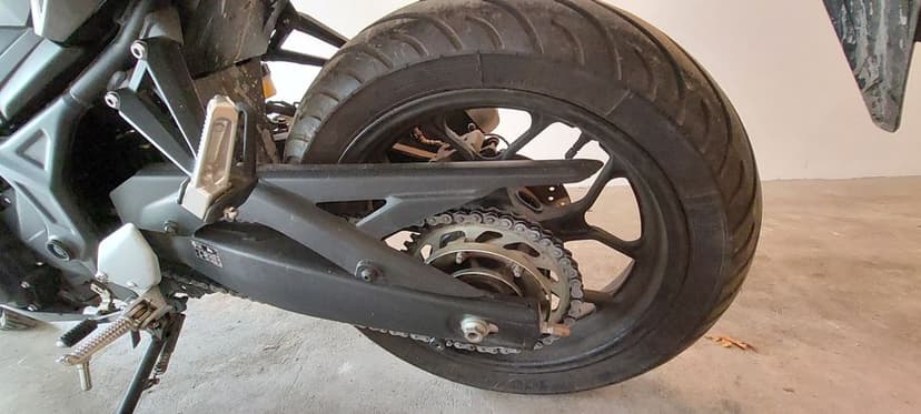 Motocykl Yamaha mt03