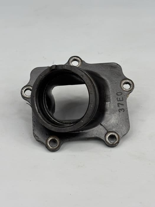 Króciec Gaźnika Guma SUZUKI RM250 R 96-00