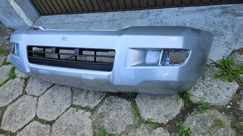 toyota land cruiser 120 j120 zderzak przedni przód