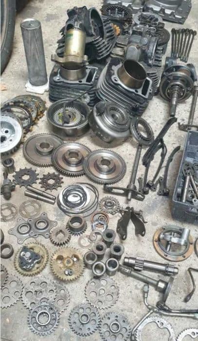 yamaha raptor 350 rama dok. silnik gaznik wahacz os rozrusznik zaplon skrzynia kosz stator modul