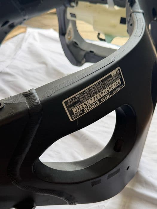 Rama + dokumenty do rejestracji  Honda CBR 1000RR SC77 2023rok