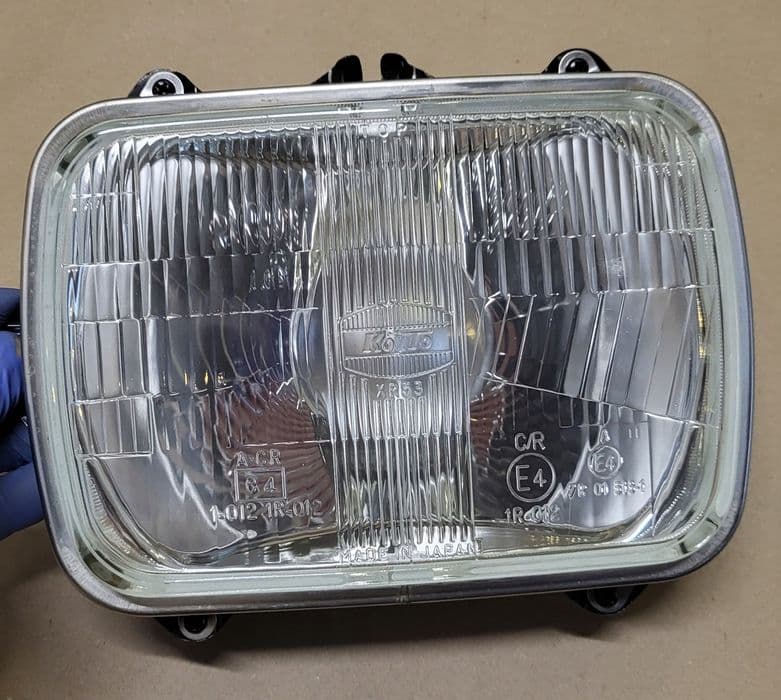 lampa przód reflektor r2 koito ramka chrom mazda jeep toyota hiace celica