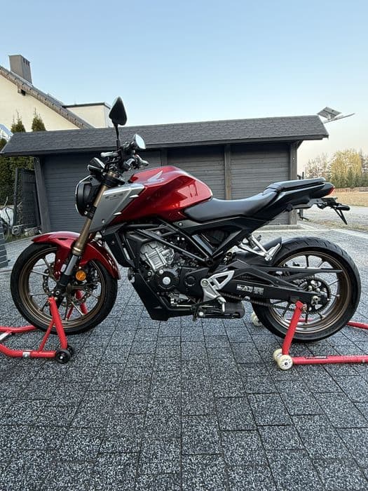 Honda CB 125r 2022r stan wzorowy jeden właściciel od nowości