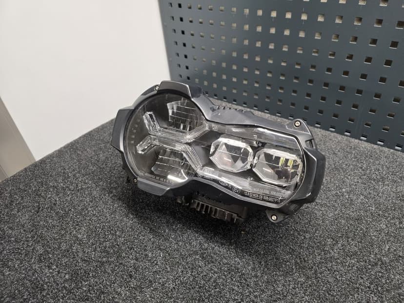 BMW R1200GS  R 1250 GS K50 K51  reflektor Full Led, owiewka