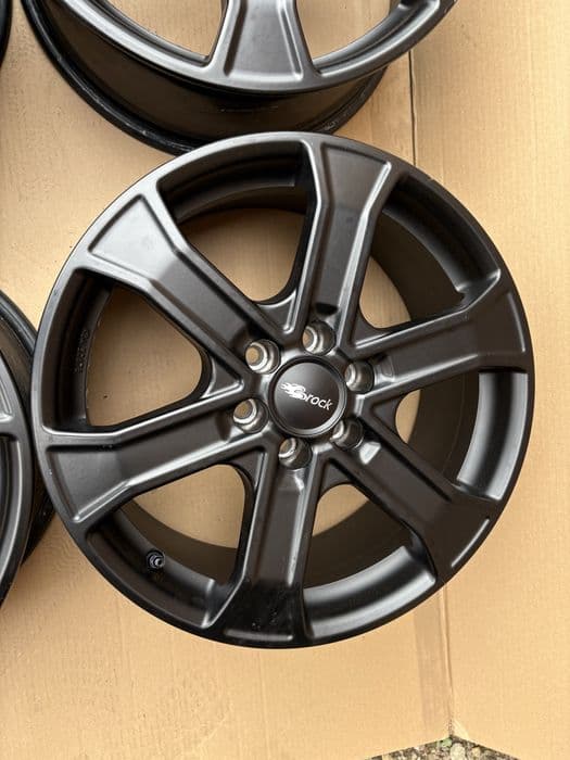 6x114,3 NISSAN NAVARA 8Jx18 ET45 66,1 felgi aluminiowe Pathfinder czujniki TPMS